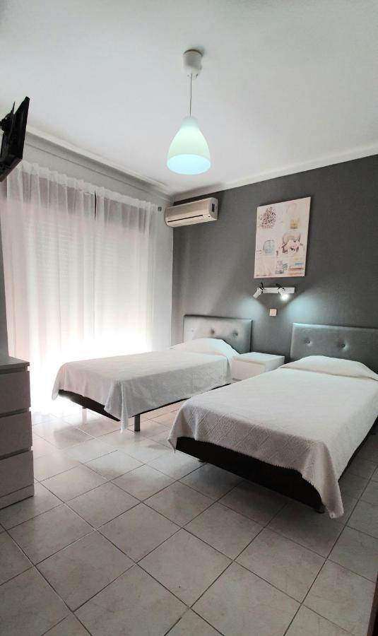 Villa Belinha - Guest House Quarteira Kültér fotó