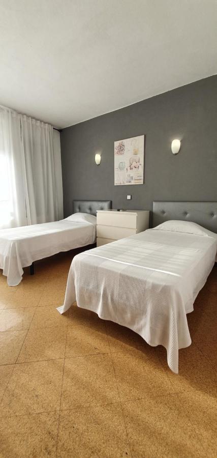 Villa Belinha - Guest House Quarteira Kültér fotó