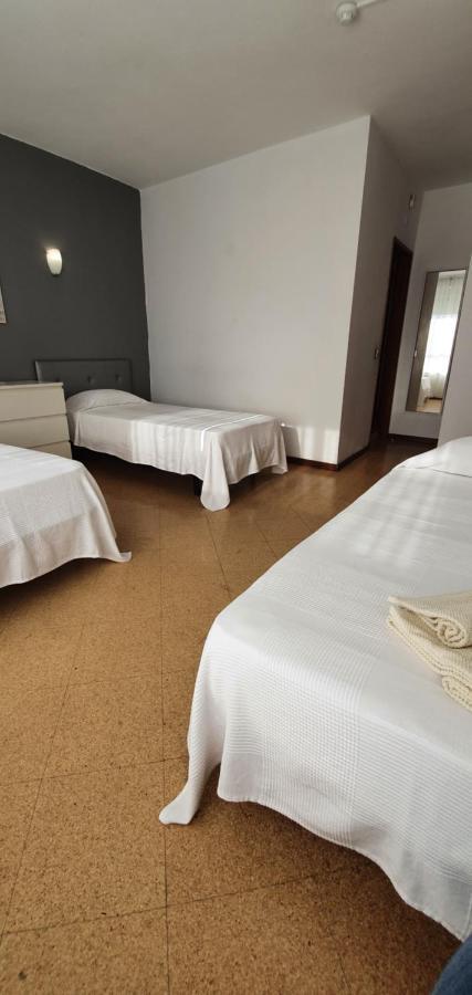 Villa Belinha - Guest House Quarteira Kültér fotó